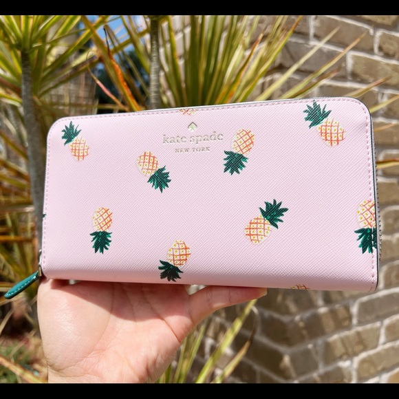 Bundle💞Kate Spade Tote & Matching Wallet - Picture 5 of 10